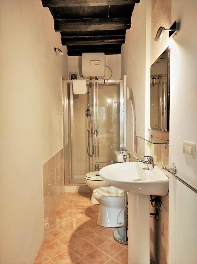 Residenza Diana- Ortigia Holidays Syracuse ภายนอก รูปภาพ